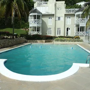 Chill On The Hill , Ocho Rios Jamaica